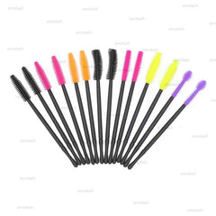 Silicone eyelash brush🧹