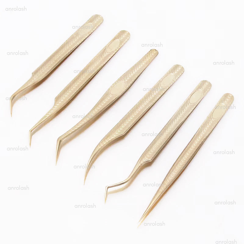 gold textured tweezers💎